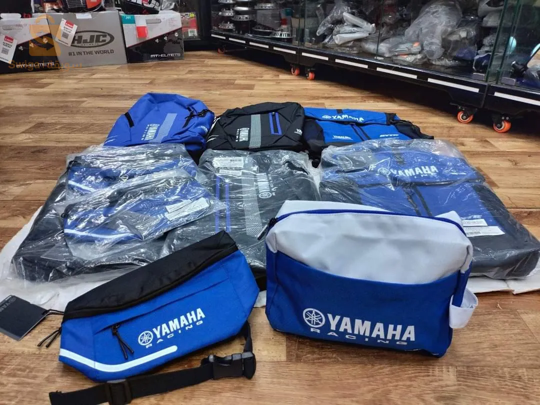 CLAQUETTES YAMAHA RACING