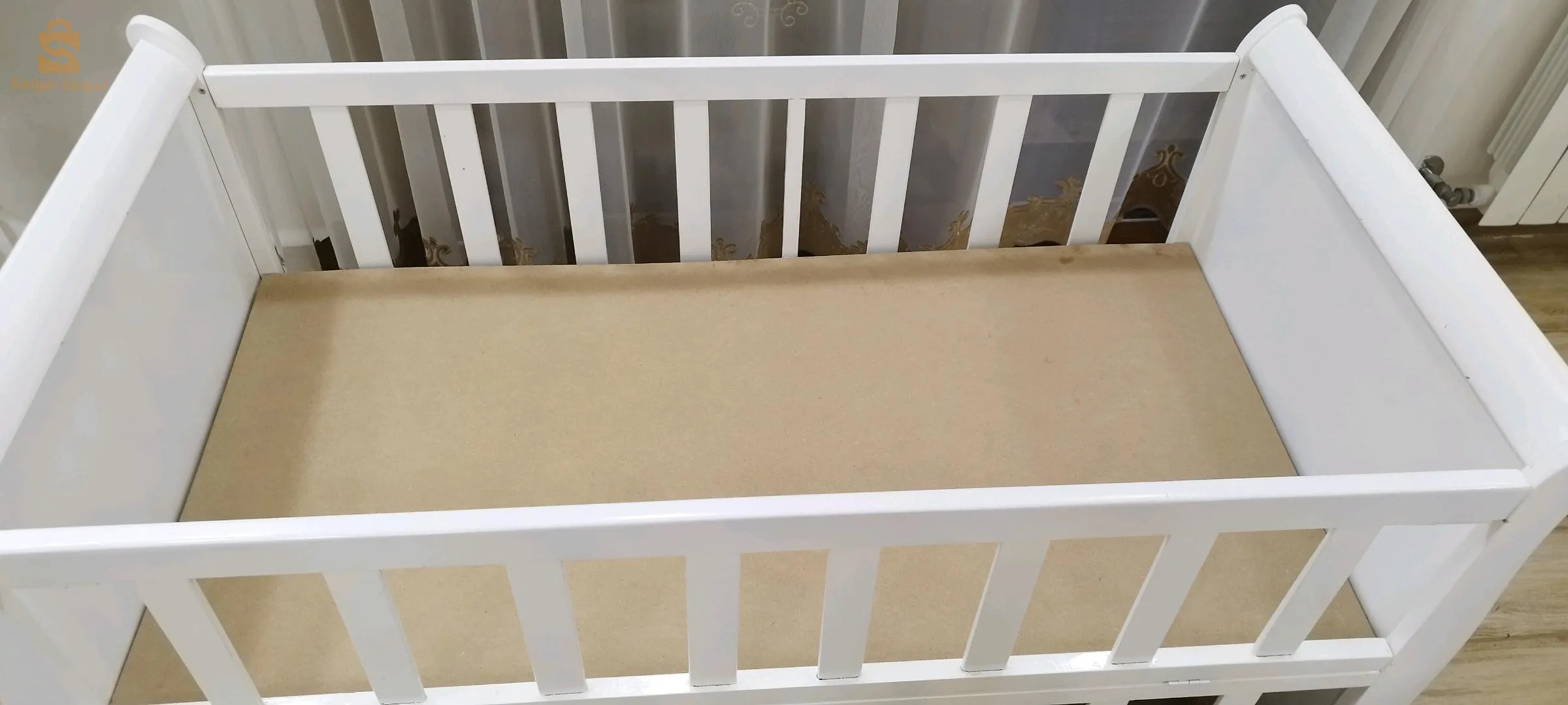 بيع سرير للرضيع