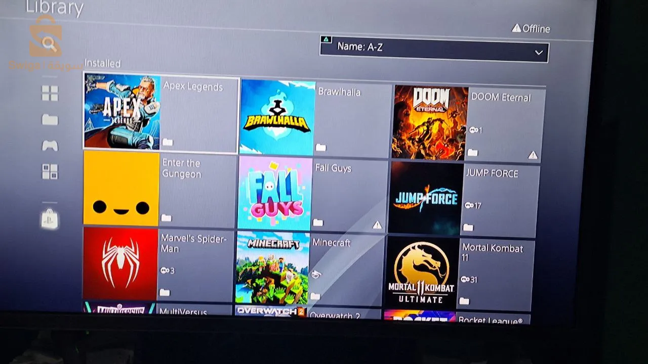 PS4 avec 2 mannettes