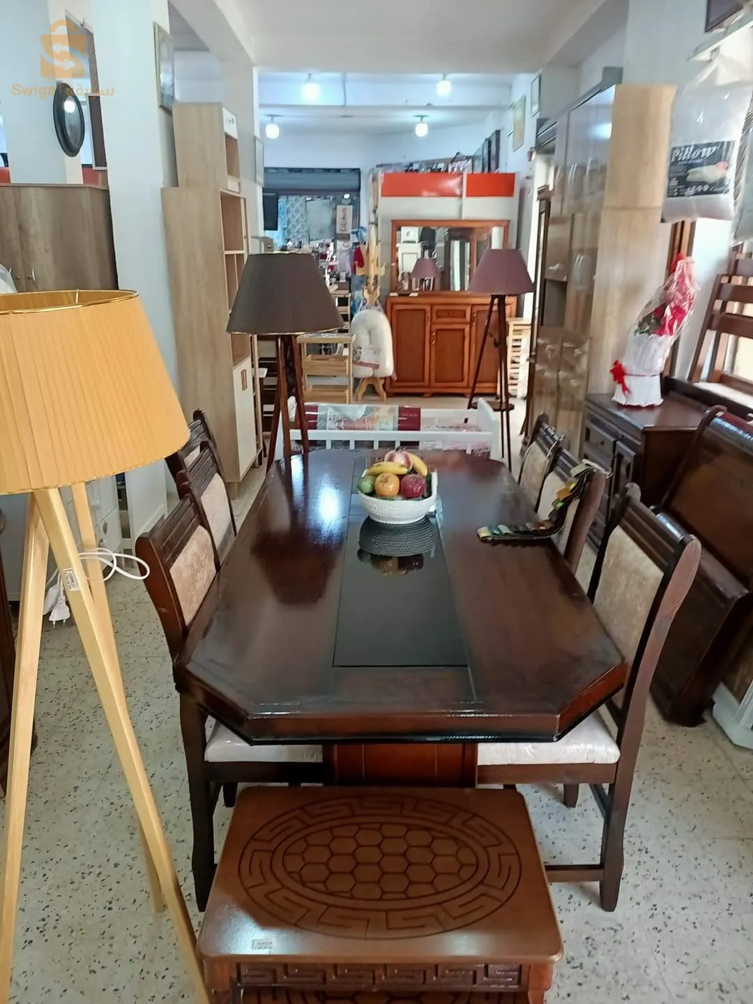 Coffee table 6 chairs