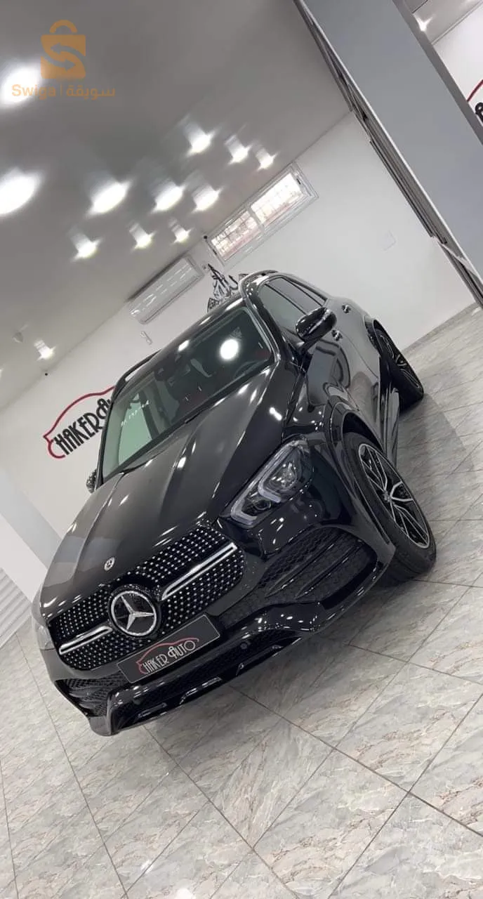 Mercedes GLE 300 07 place