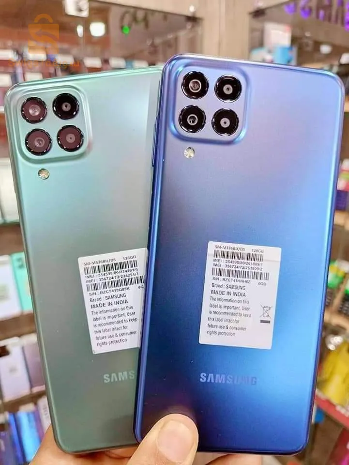 Selling phones in installments