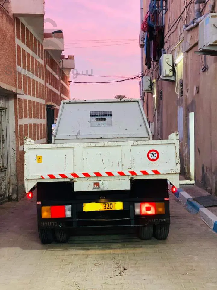 HYUNDAI.    HD35    2020  -: 88000 km