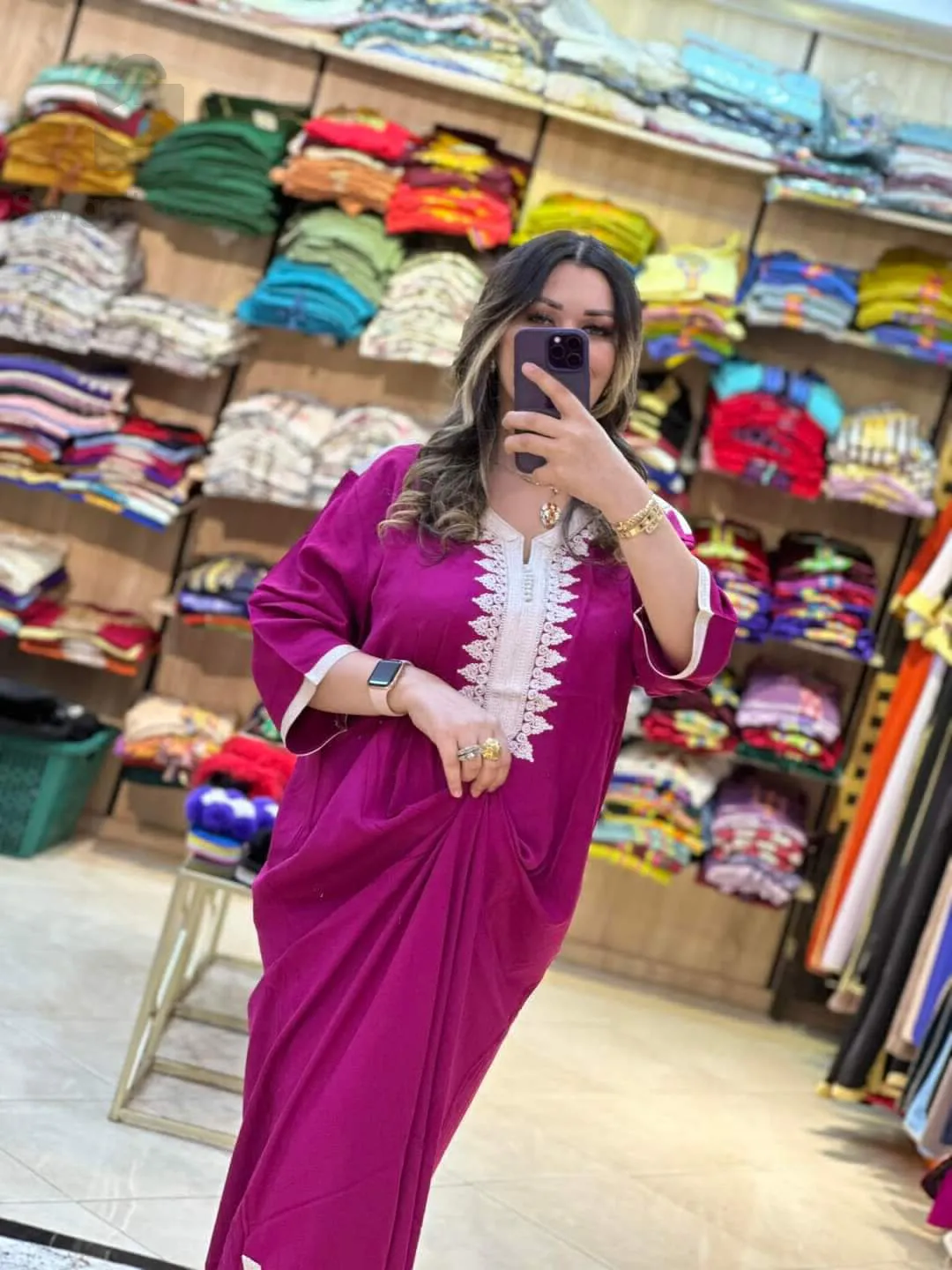 robe monche trois care