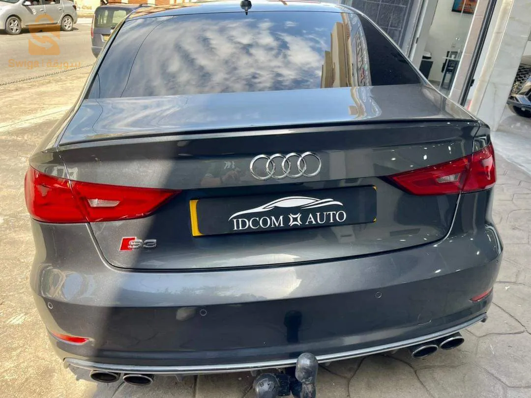 AUDI S3 2.0 TFSI 300ch