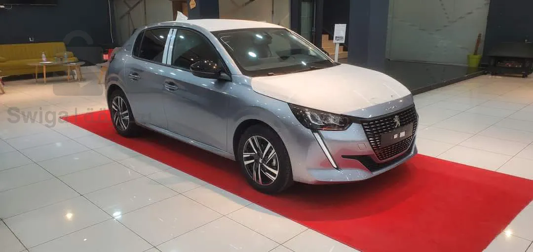 Peugeot 208 2022 Allure Facelift 00km