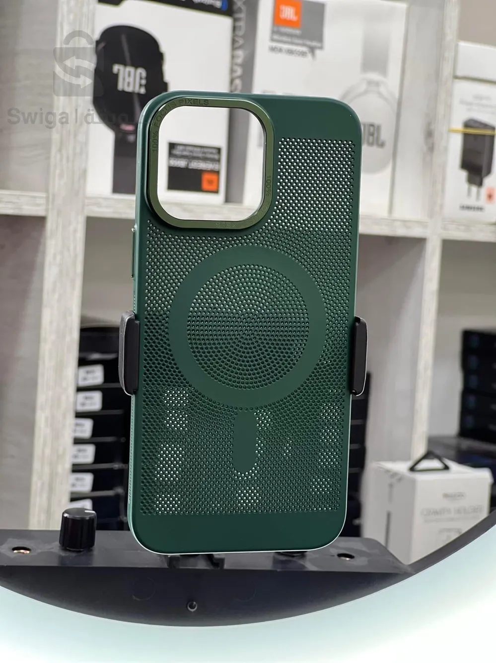 اكسسوارات ايفون 14 برو ماكس