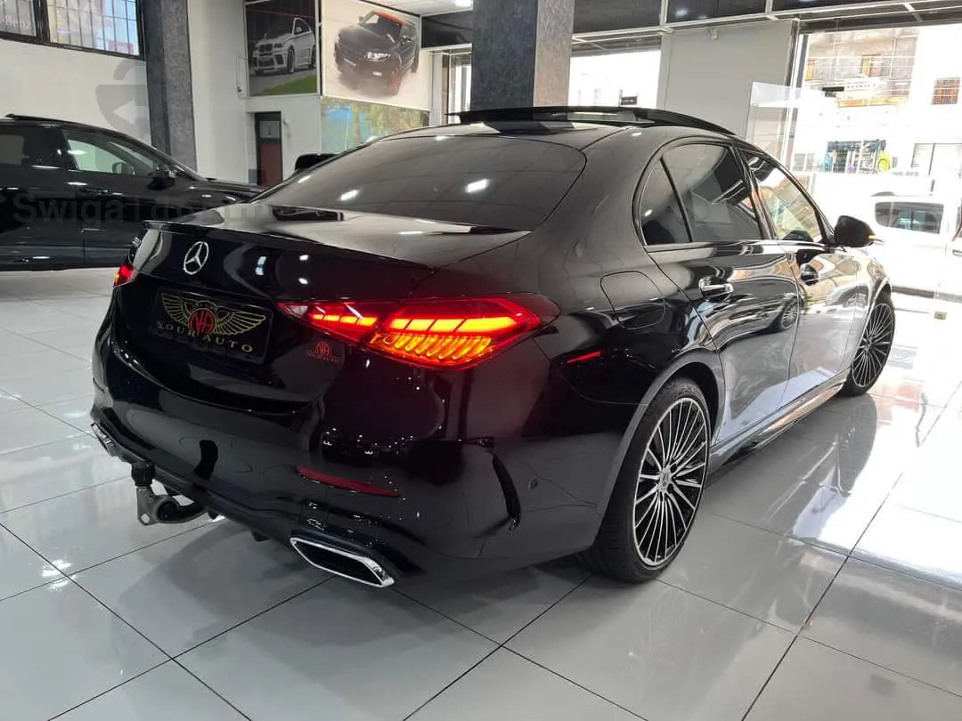 Mercedes
