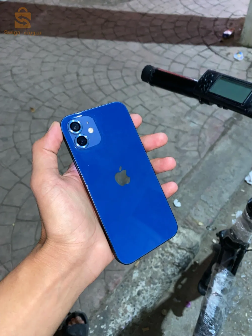 iPhone 12