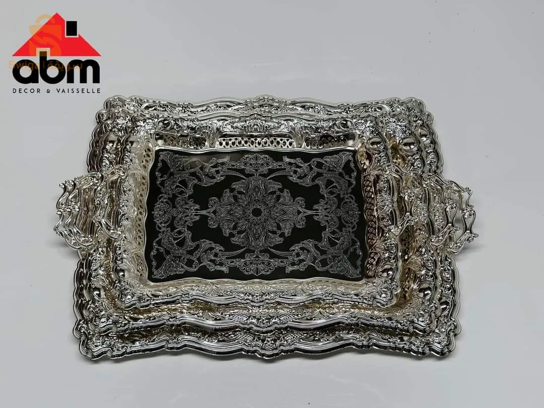 Ensemble de plateaux