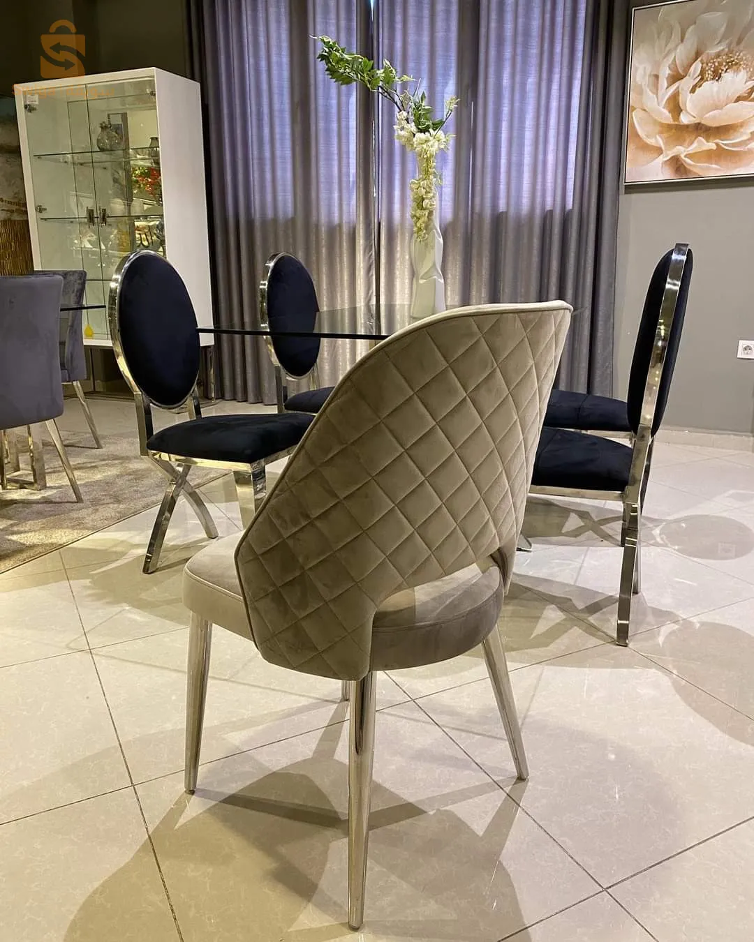 chaise