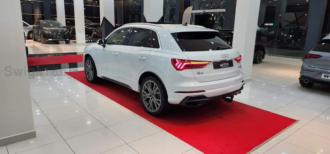 Audi Q3 2019 Pack S Line/ 51000km