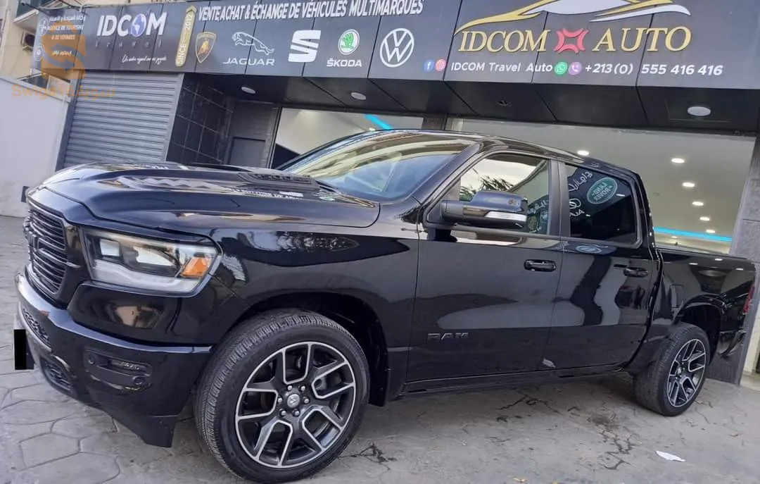DODGE RAM 1500 Sport🖤5,7L 395ch V8