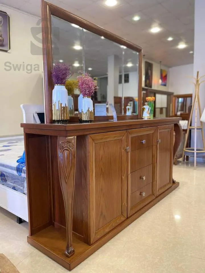 bahut disponible bois de  hêtre