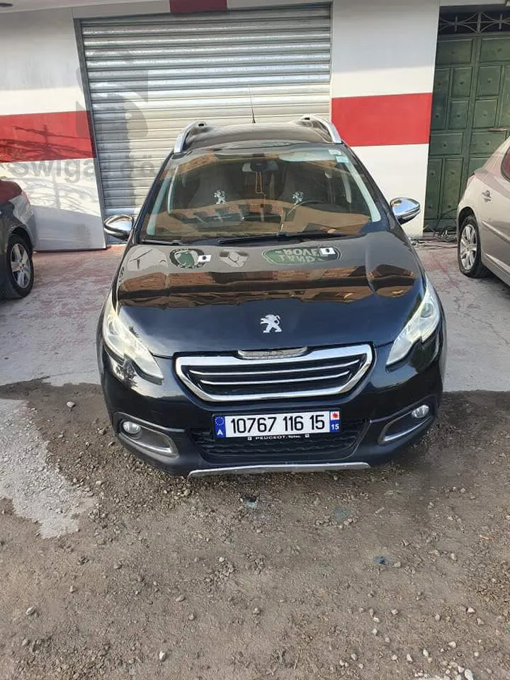 PEUGEOT 2008