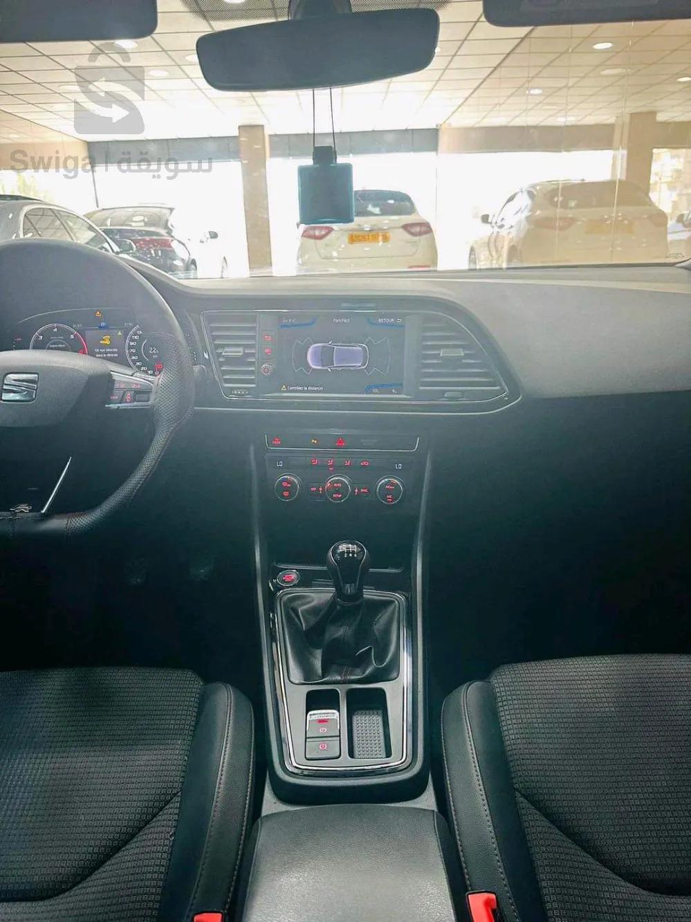 SEAT      LEON     F R