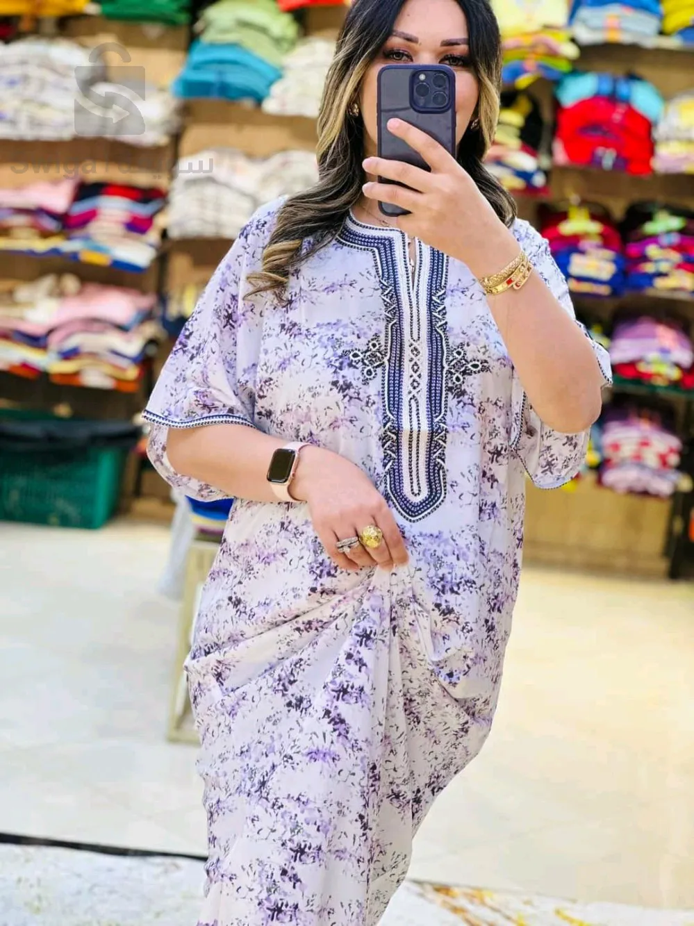 روبة مزركشة