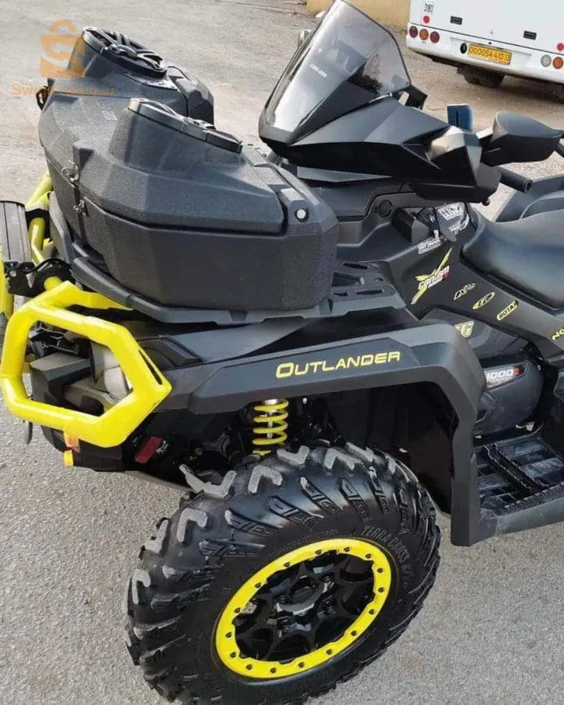 KLM---M3amer options 8500