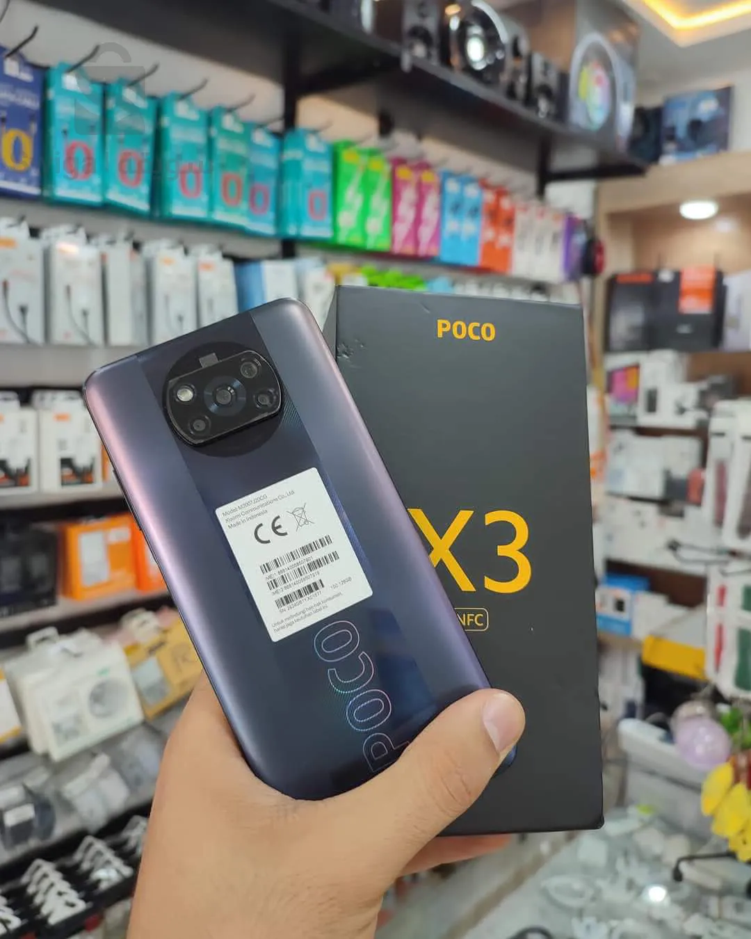 poco x3
