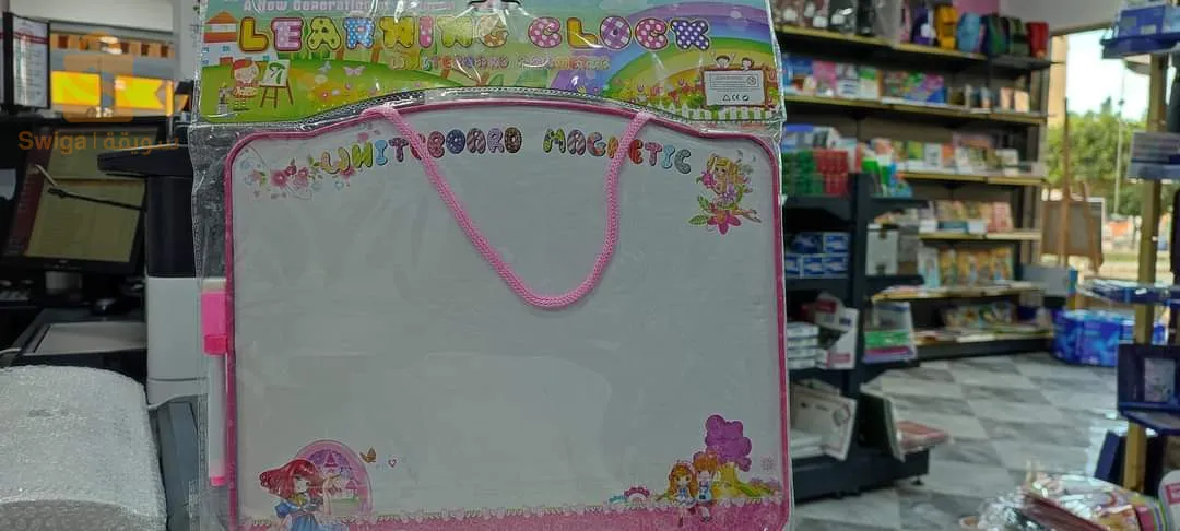 لوحة تعليم الساعة