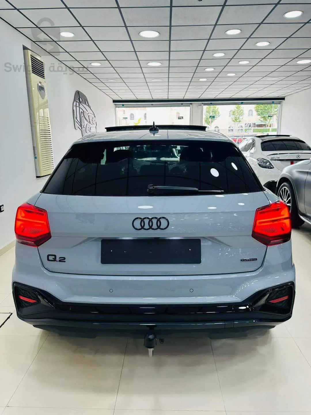 AUDI        Q 2