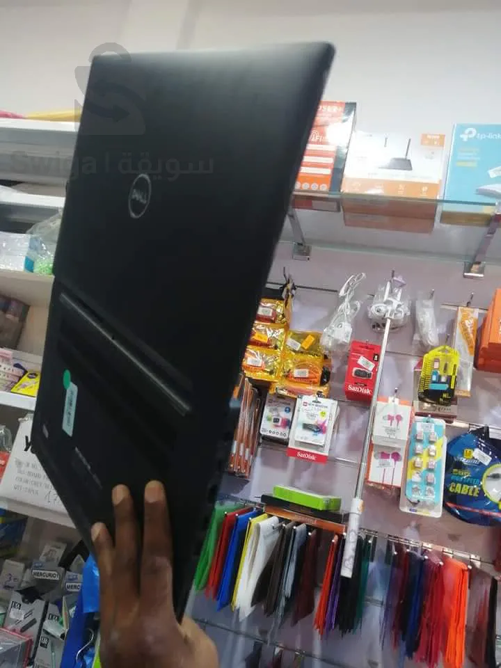 دال لاتيتود