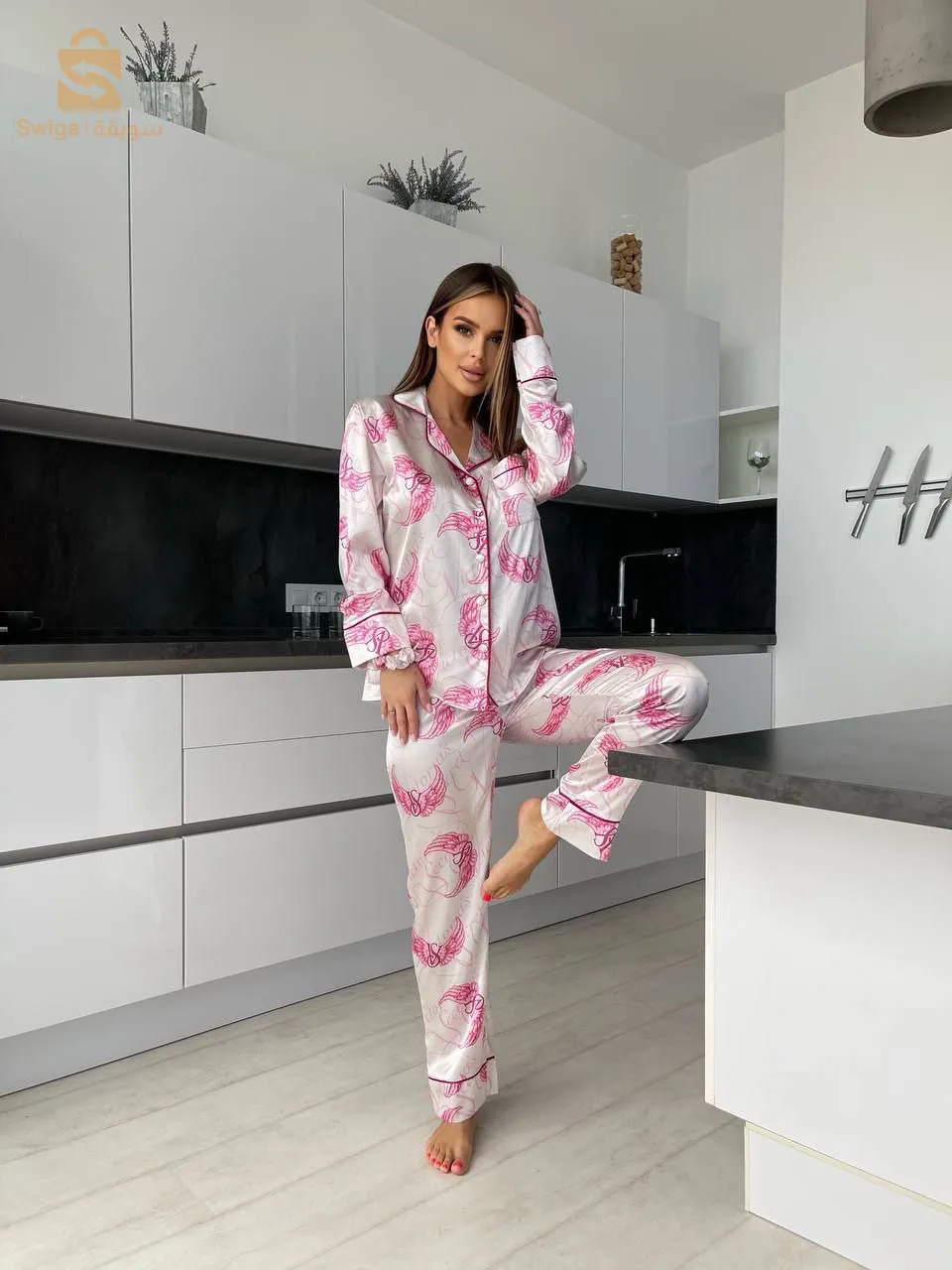 بيجاما فكتوريا سيكرت نوع القماش ستا نخب آول متوفر بمل المقاسات S. M. L. XL