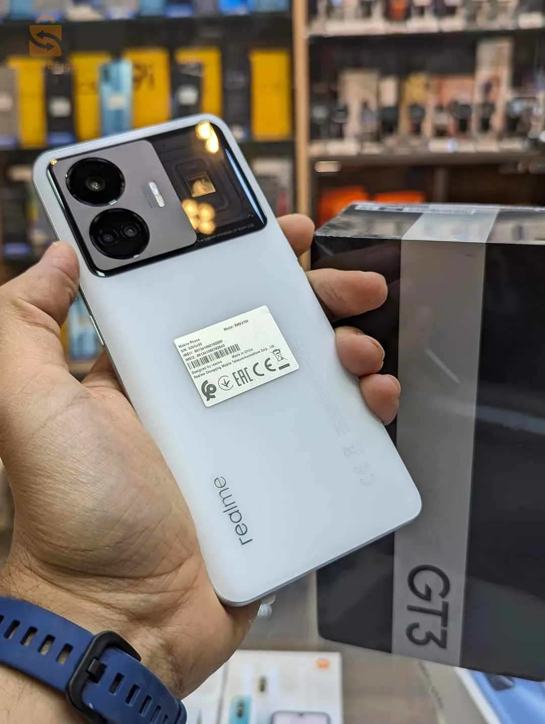 Realme GT3