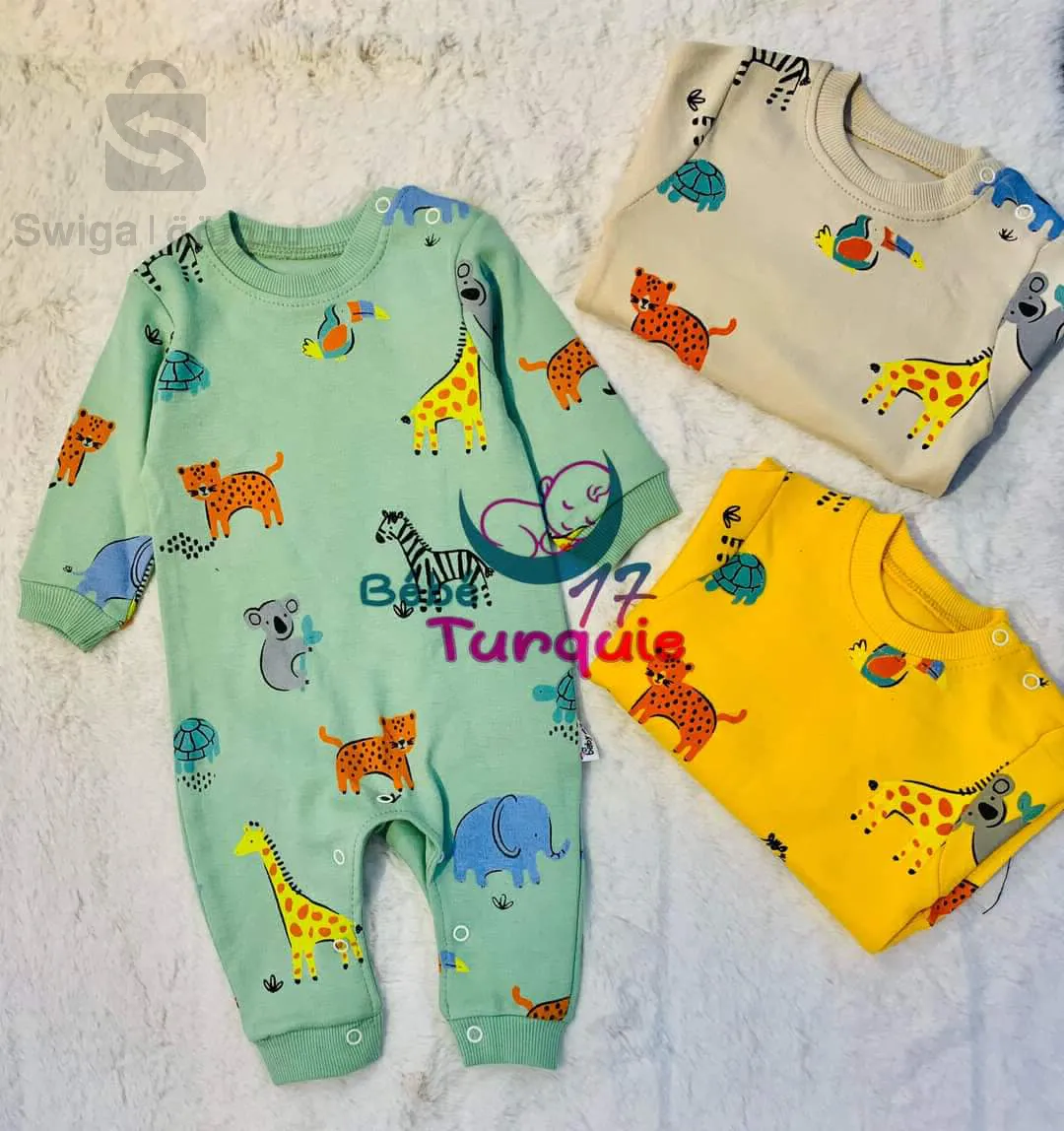 ملابس رضيع
