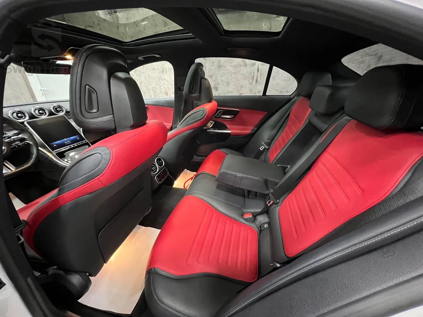 MERCEDES CLASSE C220.