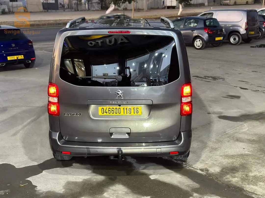 Peugeot Expert 2019