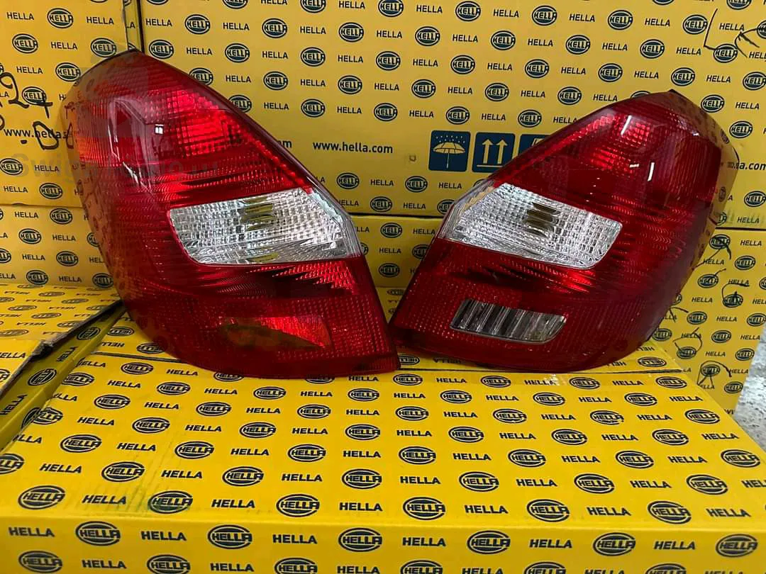 فانوس خلفى سكودا فابيا 2009_2015