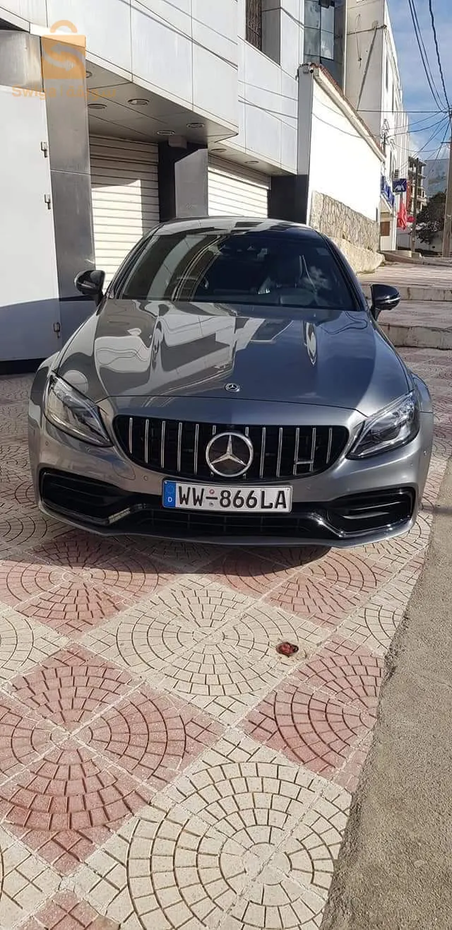 Mercedes-Benz C63s AMG
