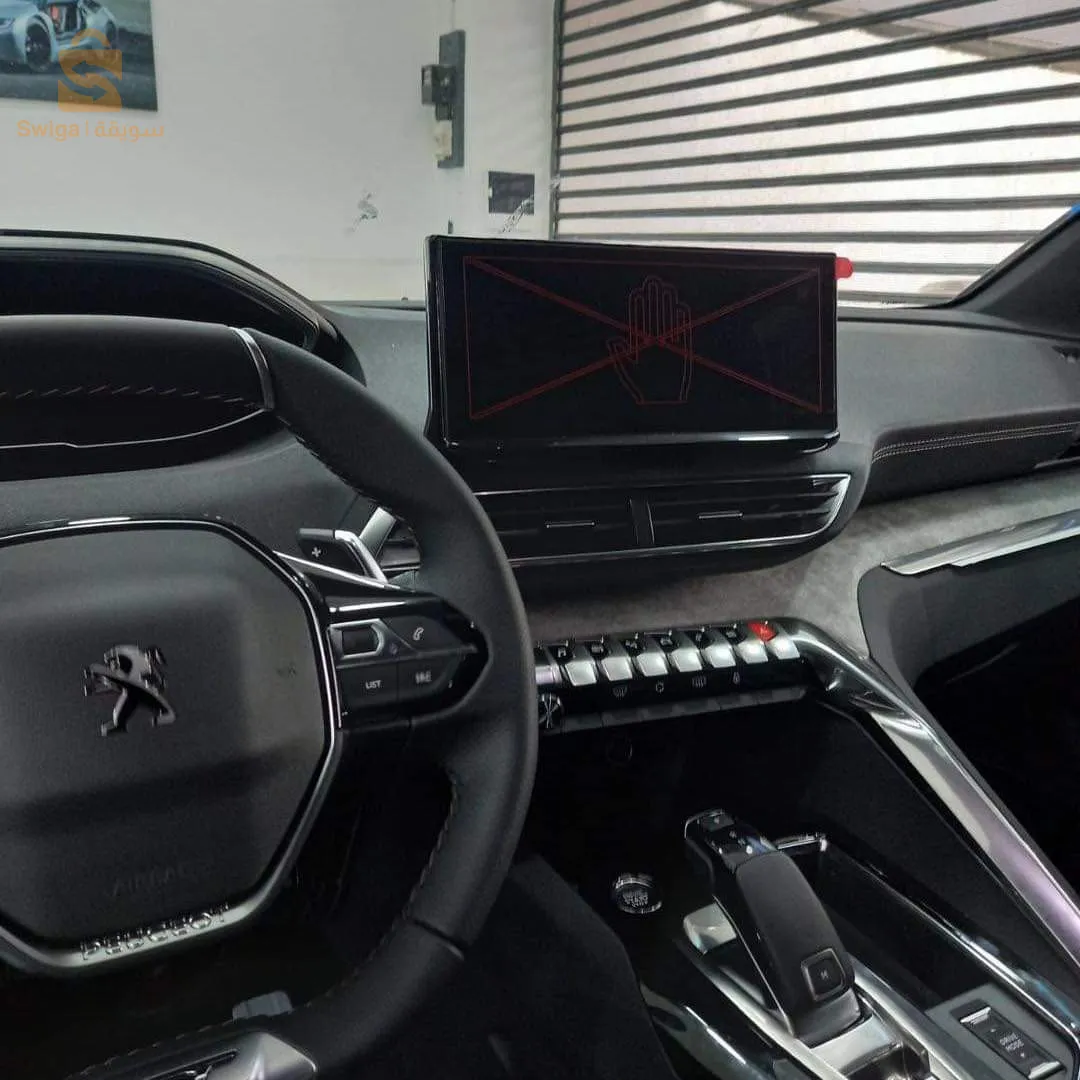 Peugeot 3008 GT avec Hayon Électrique