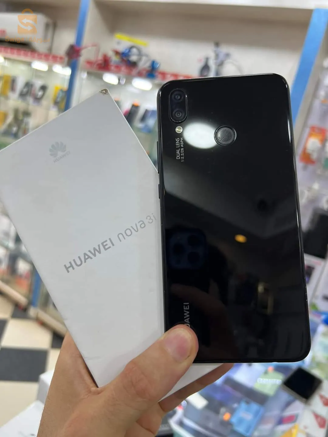 huawei nova 3i