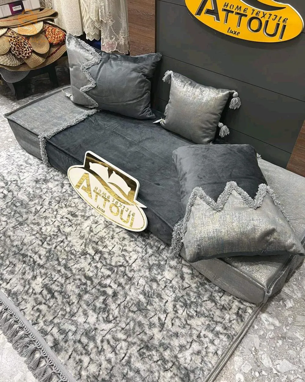 salon avec 2 couleurs