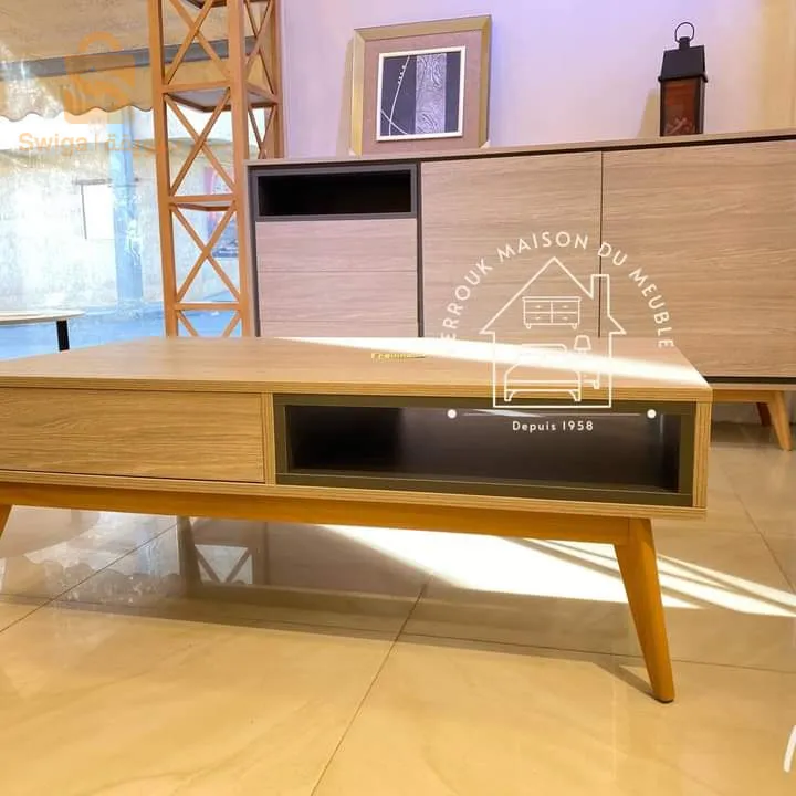 طاولة تلفاز