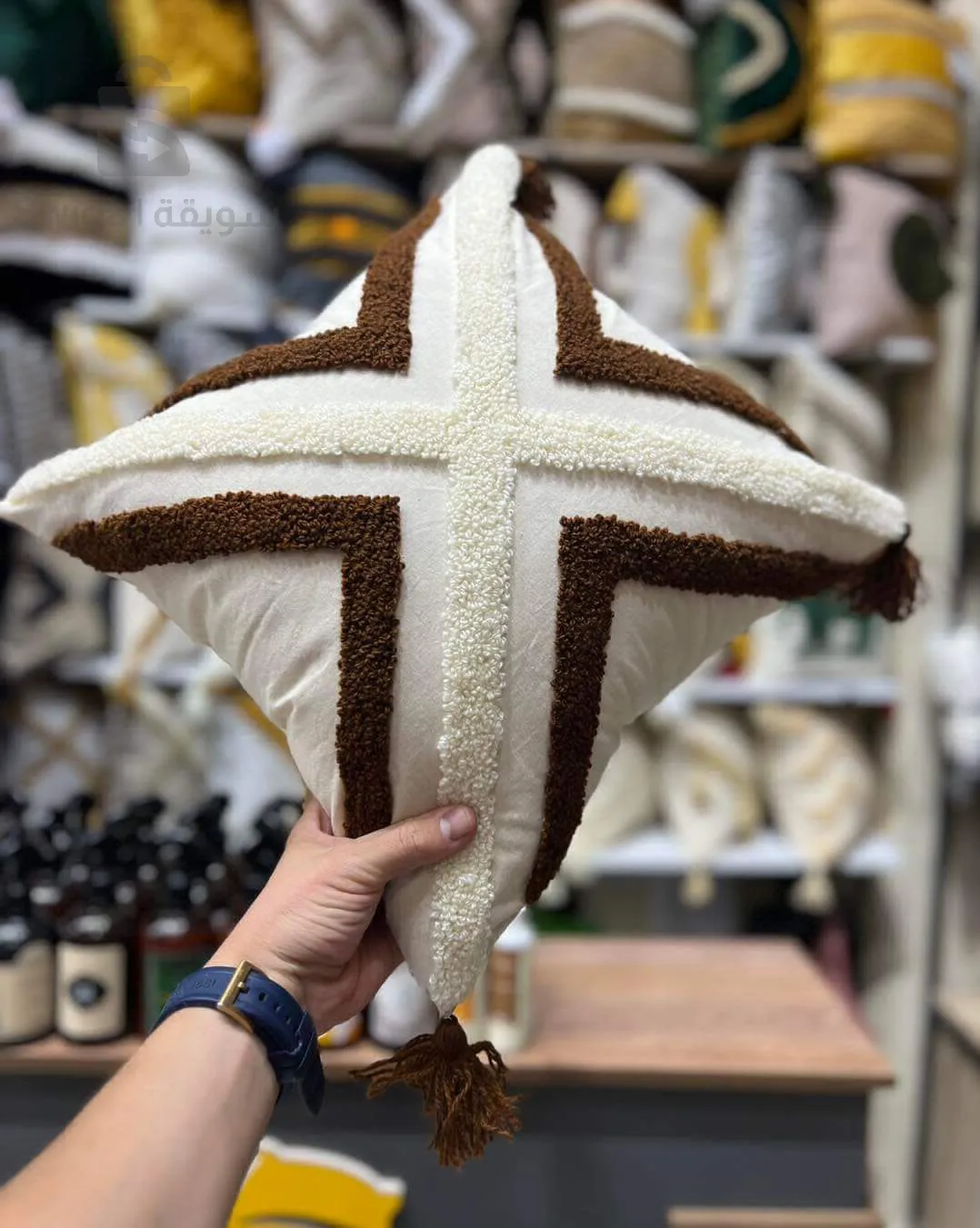 جوتيات للتزيين