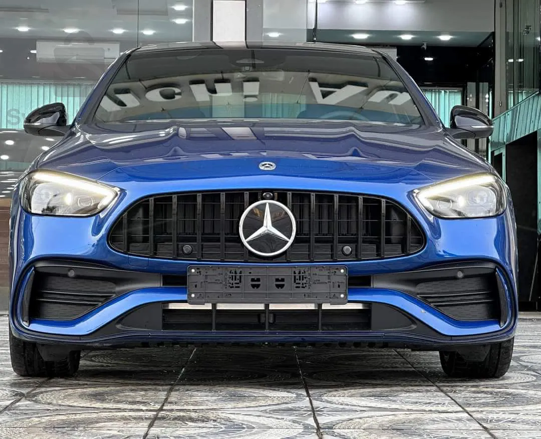 Mercedes-Benz Classe  c220