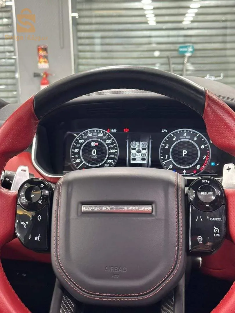 Range rover SVR