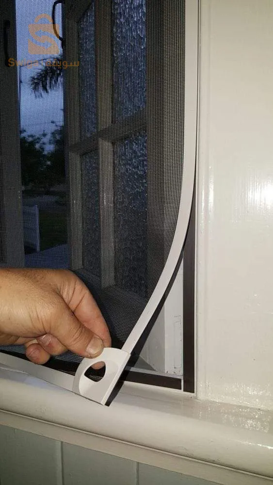 ستائر نافذات