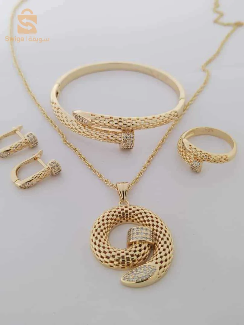 Bijoux  en acier inoxydable avec les prix les plus bas du marché