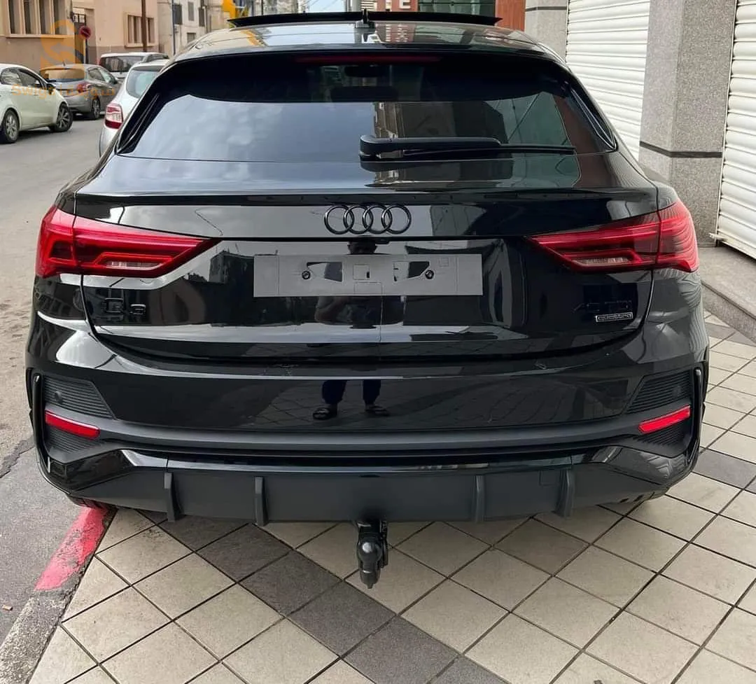 Audi Q3 Sportback S-LINE