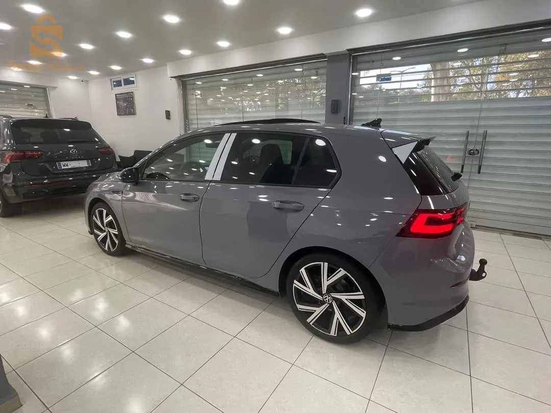 GOLF R LINE