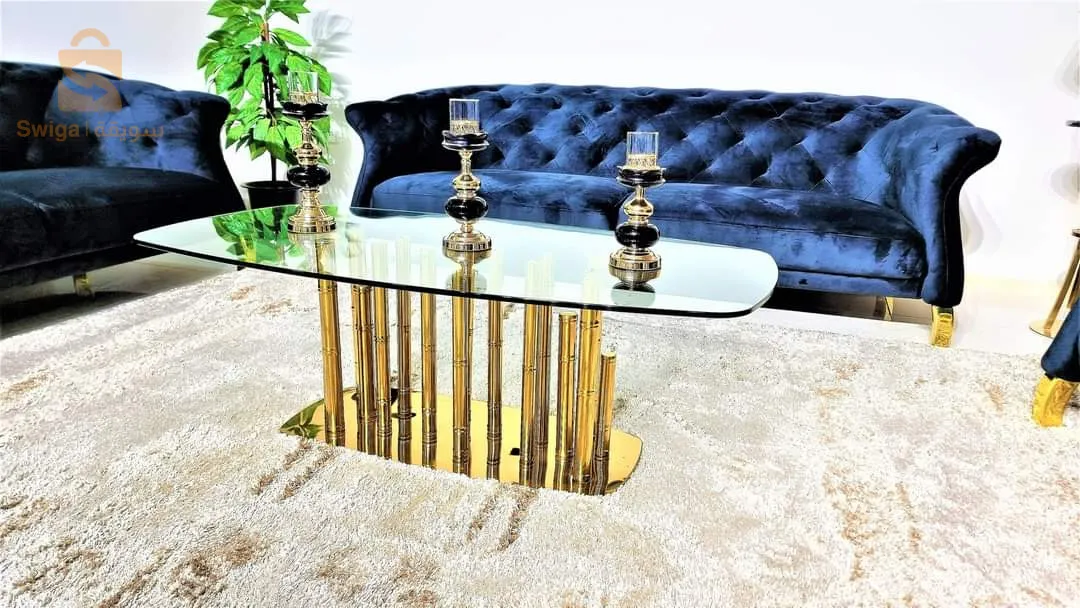 طاولة منخفضة