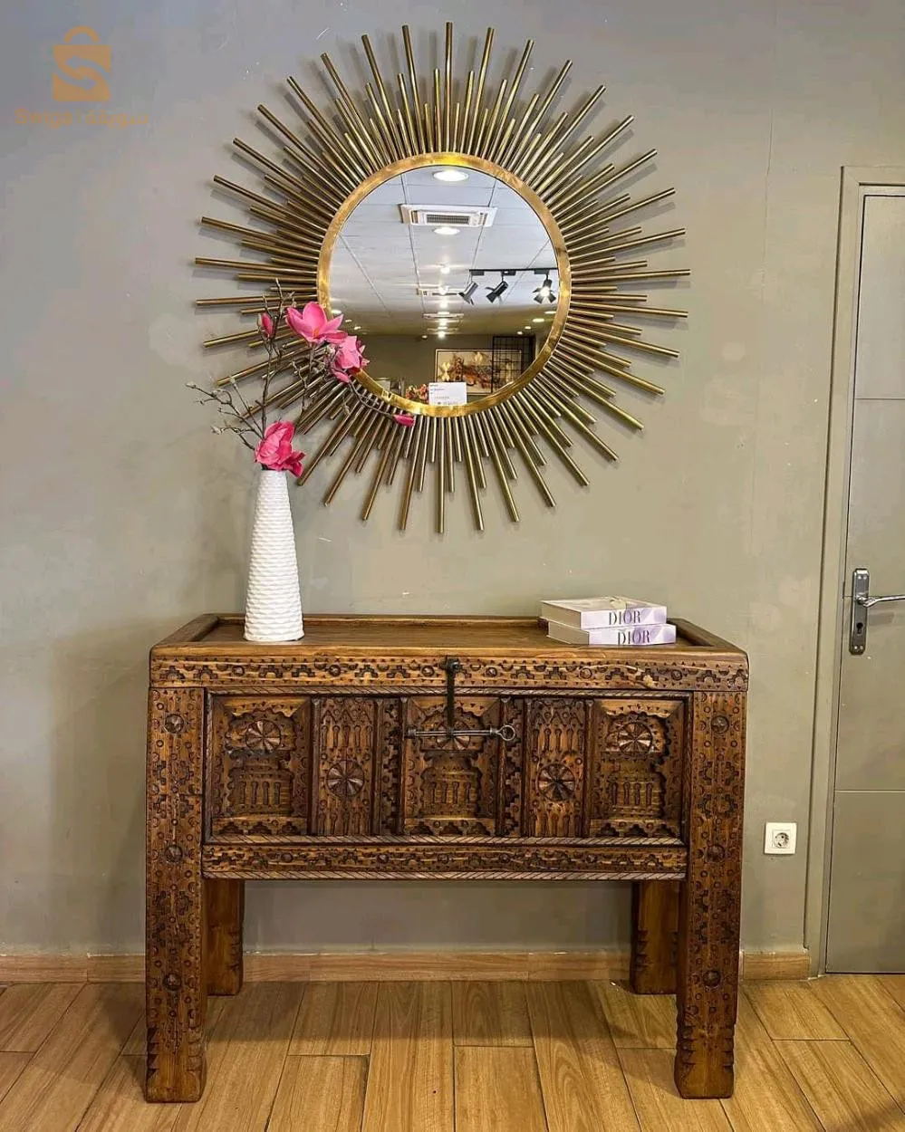 طاولات الزينة