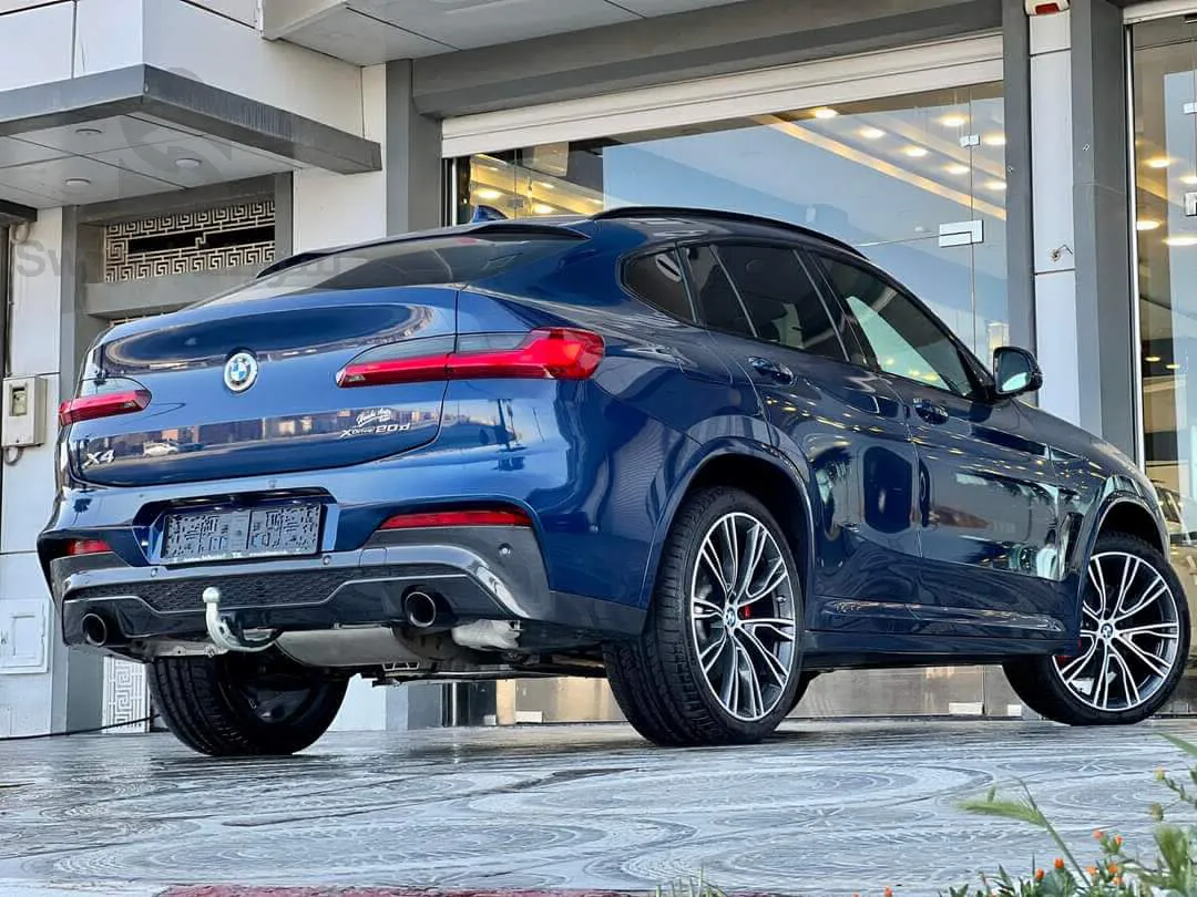 BMW x4 X-drive 20d M-sport
