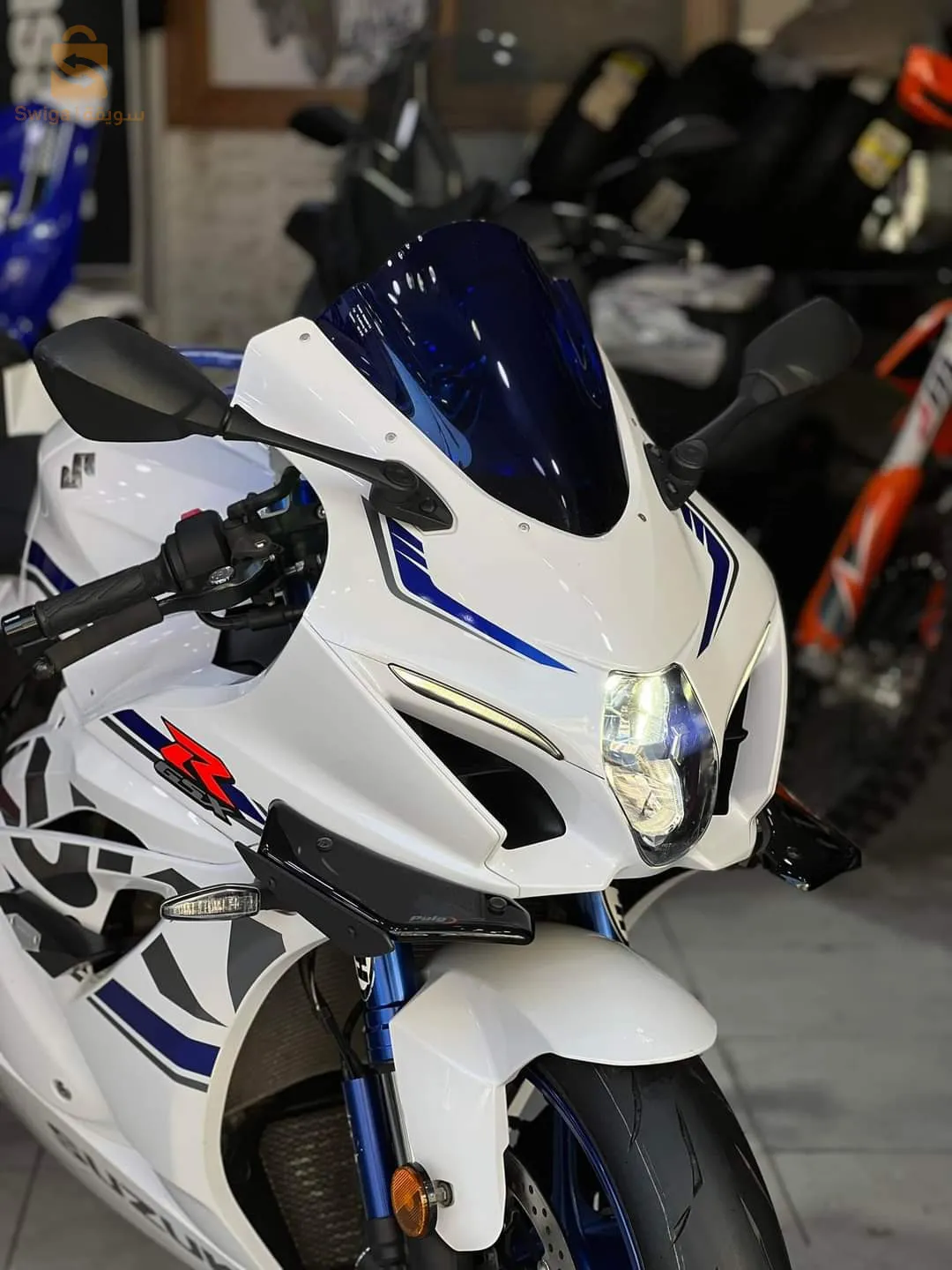 SUZUKI_GSXR_1000R
