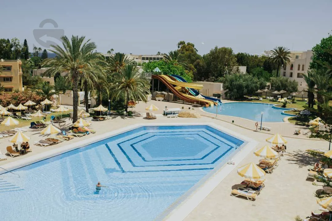 رحلة سياحية إلى تونس