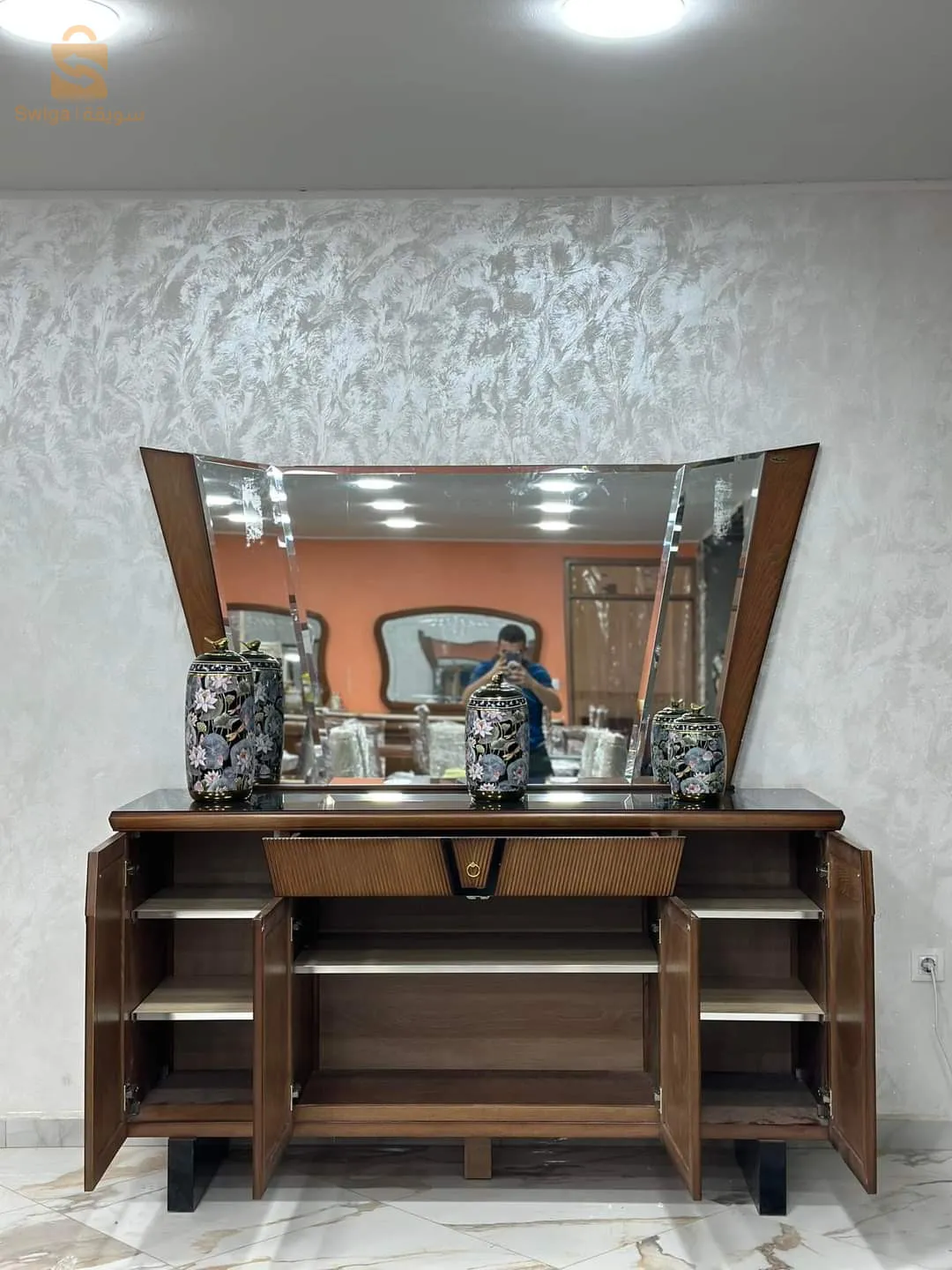 sideboard